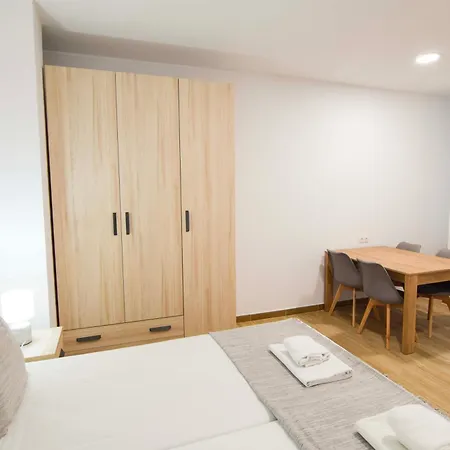 Letplanet Station Apartment *