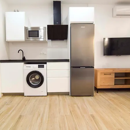 Letplanet Station Apartment *